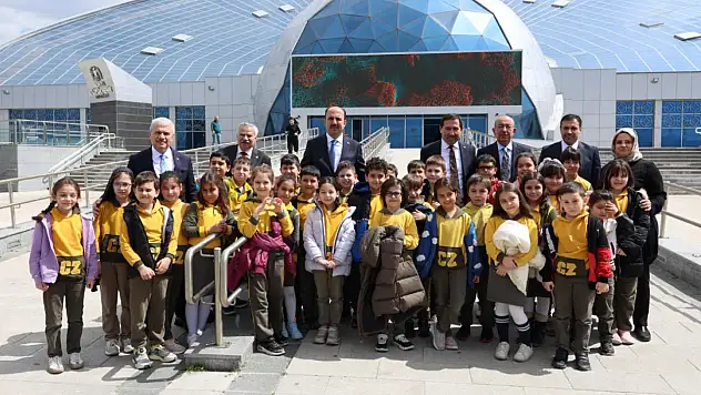 Konya Bilim Merkezi'ne protokol ziyareti: Gençlerle bilim buluşması
