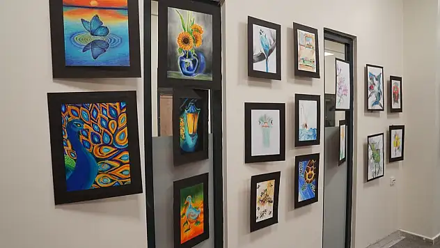 Konya Büyükşehir'den eğitime sanat dokunuşu: LİMA öğrencileri eserlerini sergiledi