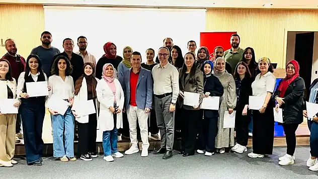 Konya'da 30 meslek elemanına 'Usta Eğitici' eğitimi verildi