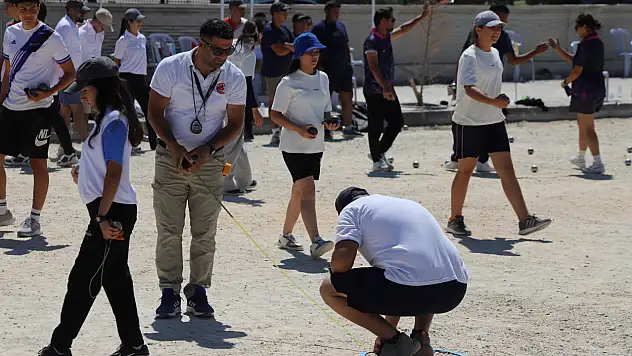 Konya'da 5 ülkeden 180 sporcu mücadele ediyor