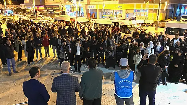 Konya'da 55 Hacı adayı dualarla kutsal topraklara uğurlandı