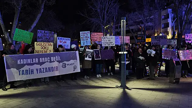 Konya'da 8 Mart'ta Afgan kadının sözleri dikkat çekti