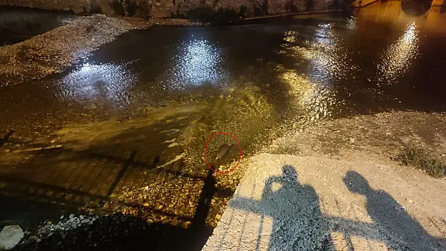 Konya'da akşam saatlerinde ortaya çıktı! Görenler telefonuna sarıldı