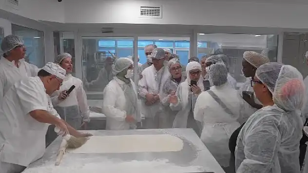 Konya'da Anadolu lezzetleriyle buluşan yabancı şefler Türk mutfağını dünyaya taşıyacak