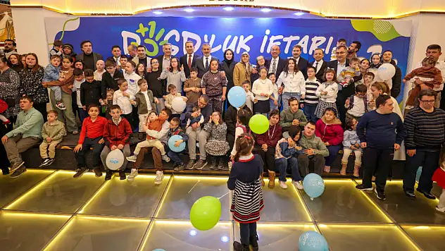 Konya'da anlamlı iftar: Özel bireyler için birlik sofrası kuruldu