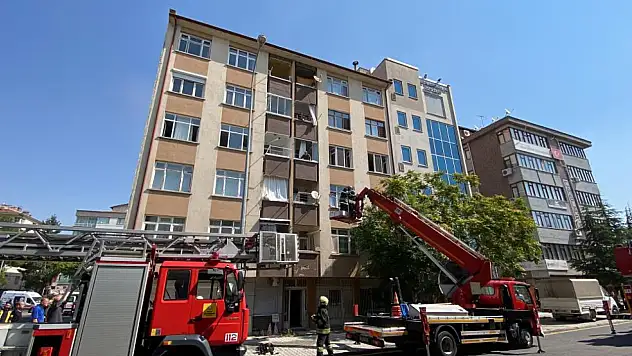 Konya'da apartman yangını: 5 kişi dumandan etkilendi!