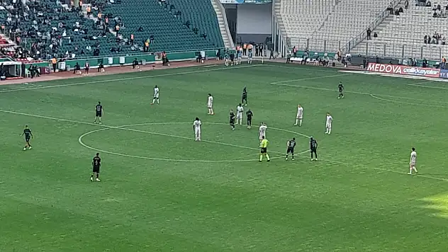 Konya da beraberlik golü geldi