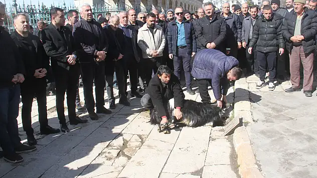 Konya'da bereket için eller semaya açıldı