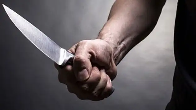 Konya'da bıçaklı kavga kanlı bitti!