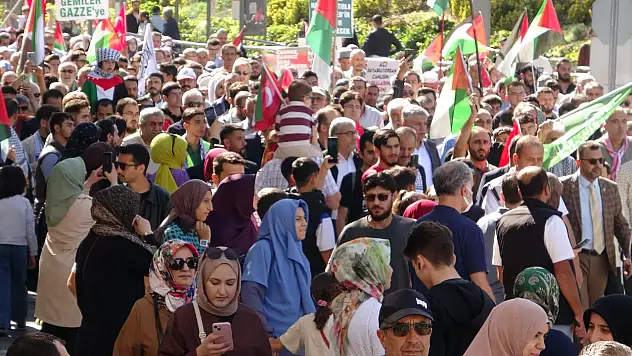 Konya'da binler Gazze için ayaklandı!
