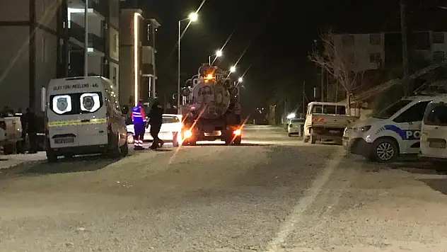 Konya'da bir şahıs tanımadığı kişi tarafından bıçaklandı: Polis şüpheliyi arıyor