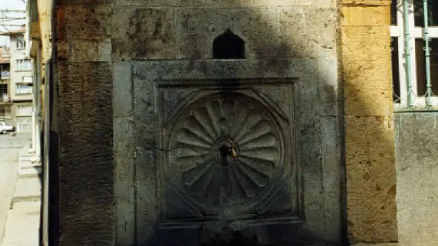 Konya'da bir sokak anıtı: Hoca Habip Mahallesi'nin 1924 tarihli tarihi çeşmesi