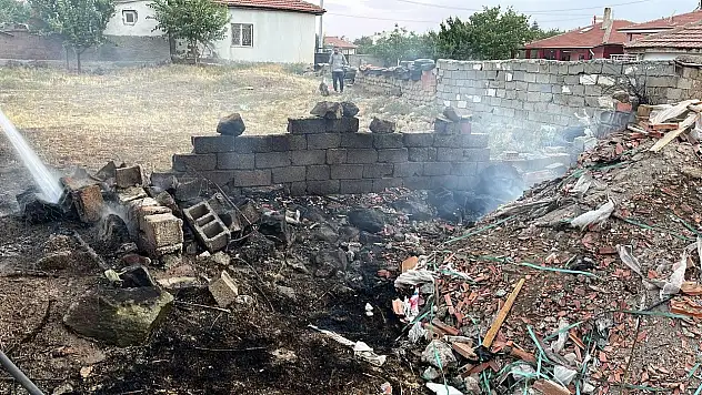 Konya'da bir yangın daha: Ekipler seferber oldu!