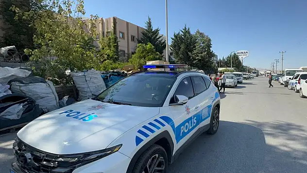 Konya'da borç kavgası kanlı bitti! Birbirlerini bıçakladılar