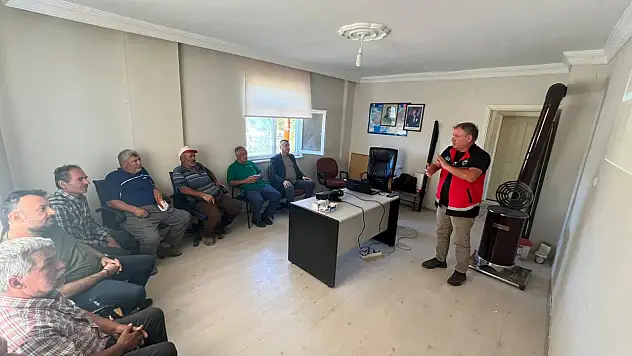 Konya'da çiftçilere yönelik eğitim buluşmaları devam ediyor