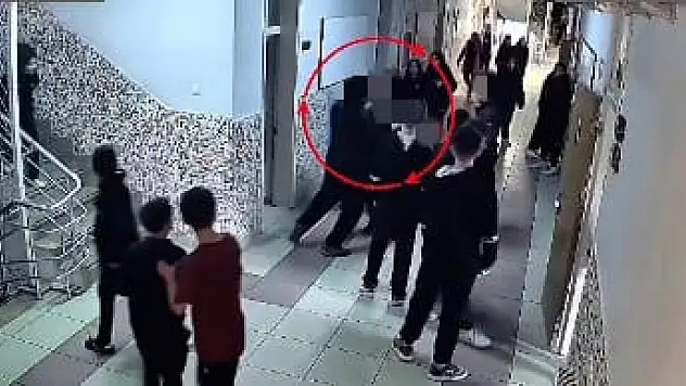 Konya'da dehşet veren görüntüler: 13 ve 14 yaşındaki kardeşler okulda darp edildi!