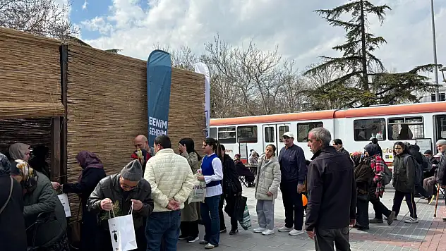 Konya'da ücretsiz dağıtılıyor: Yoğun ilgi var!