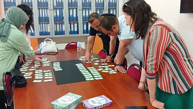 Konya'da eğitimde devrim: Matematiği ders olmaktan çıkarıp zeka sporuna dönüştürdüler