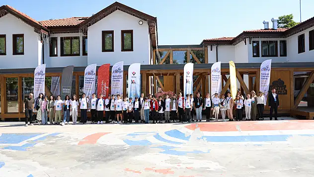 Konya'da eğitimde yeni dönem! Öğrenciler bisikletle keşfe çıktı