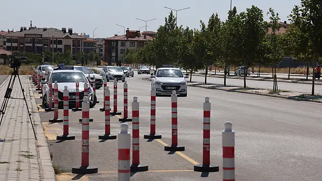 Konya'da ehliyet sınavlarında ezber dönemi bitiyor mu? Sürücü kurslarından dikkat çeken açıklama