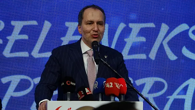 Konya'da Erbakan'dan dikkat çeken mesaj: Türkiye'nin güçlü olması lazım