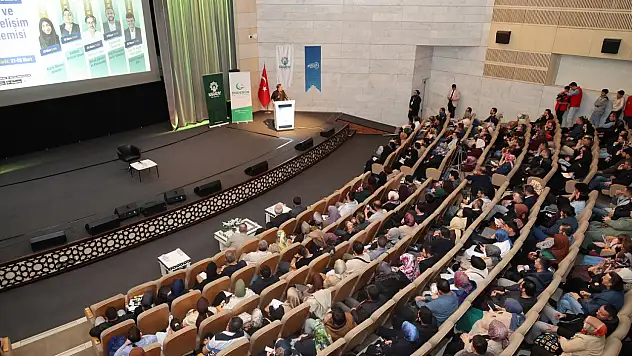 Konya'da evlilik ve ebeveynlik eğitimi yoğun ilgi görüyor