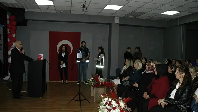 Konya'da farkındalık toplantısı: Zehirden korunmanın yolları tartışıldı!
