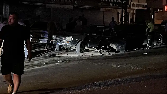 Konya'da feci kaza kamerada: 6 kişi hastaneye kaldırıldı
