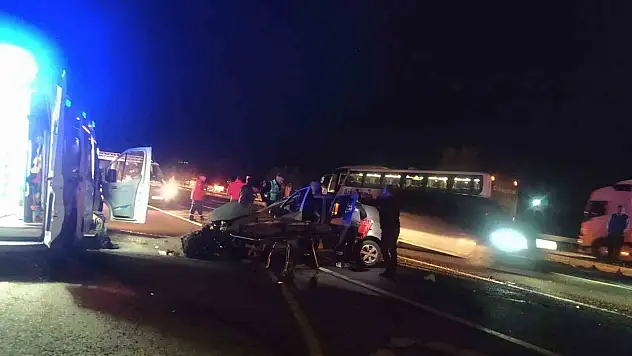 Konya'da feci kaza:2 yaralı!