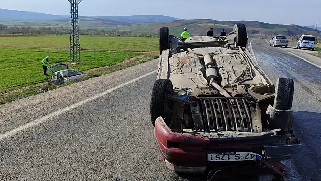 Konya'da feci kaza! Araçlar kafa kafaya çarpıştı: 6 yaralı