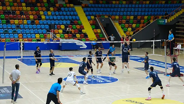 Konya'da file heyecanı başlıyor: İlçeler arası voleybol turnuvası start alıyor