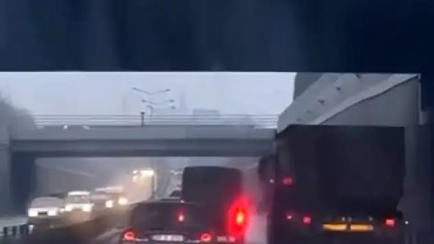 Konya'da fren bilmez minibüs sürücüsü makas atarak tehlike saçtı