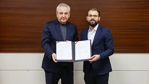 Konya'da geleceğe yatırım: Üniversiteli gençler için ihtisas akademisi başlıyor