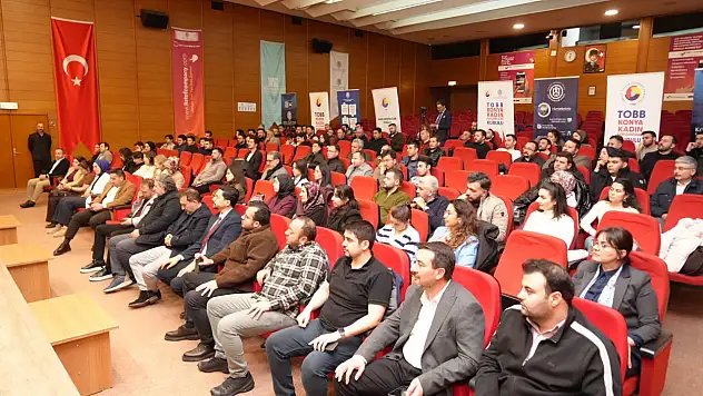Konya'da genç girişimcilere net uyarı: Dünya değişiyor, kendinizi yenileyin