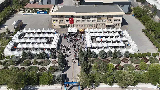 Konya'da gençler geleceğe yön veriyor: MEİF'25 için geri sayım başladı