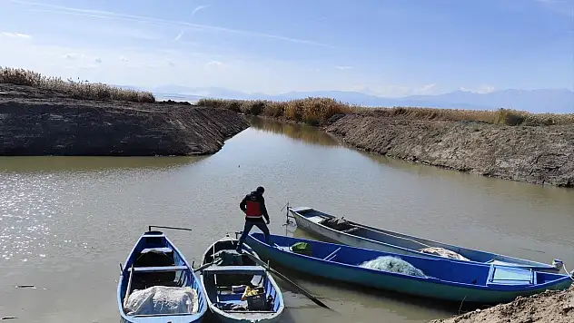 Konya'da göllerin bereketi için balıkçılara yakın takip