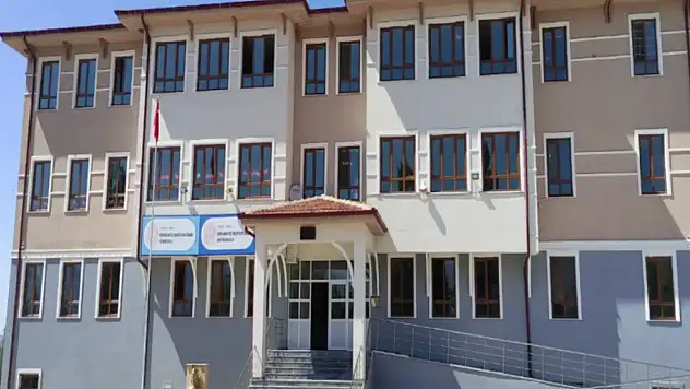 Konya'da görev yapan Melek öğretmenden kahreden haber!