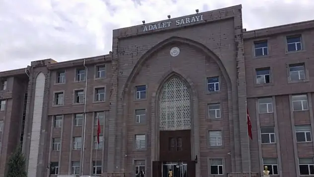 Konya'da görevi başındaki icra müdür yardımcısına saldırı: Şahıs tutuklandı