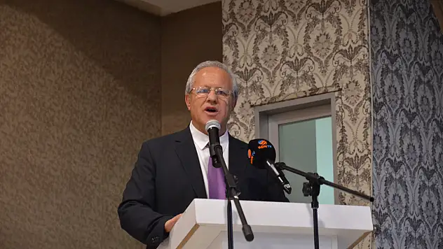 Konya'da görme engellilerden konser