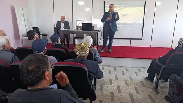 Konya'da hacı adaylarına seminer
