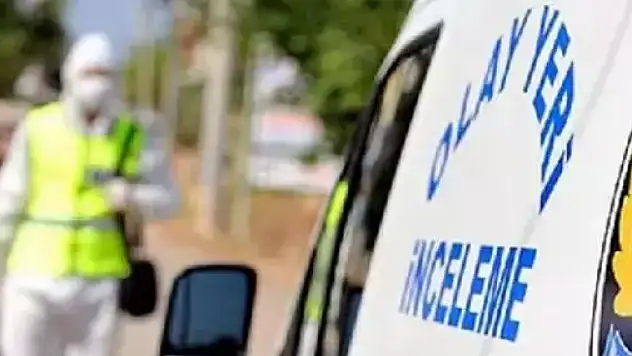 Konya'da hafif ticari araç devrildi: 2 kişi hayatını kaybetti!