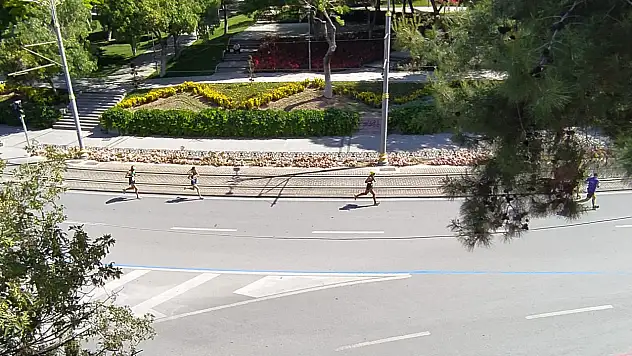 Konya'da halk koşusu yapılıyor!