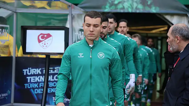 Konya'da ilk yarı sessiz geçti!