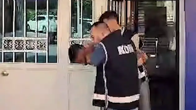 Konya'da iş yerine kurşun yağdıran şahıslar yakayı ele verdi!