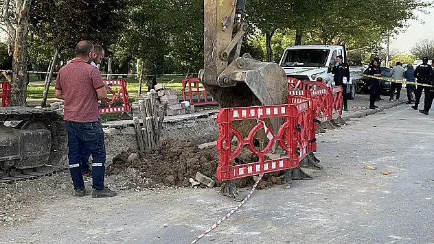 Konya'da işçiler göçük altında kaldı!