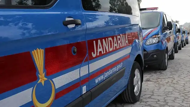 Konya'da jandarma 2025'te suç ve kaçakçılığa ağır darbe vurdu