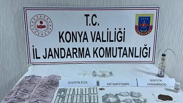 Konya'da jandarmadan peş peşe uyuşturucu operasyonları: Çok sayıda madde ve silah ele geçirildi