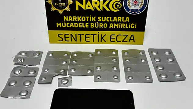 Konya'da kaçak sigara ve uyuşturucu operasyonu: 2 kişi tutuklandı