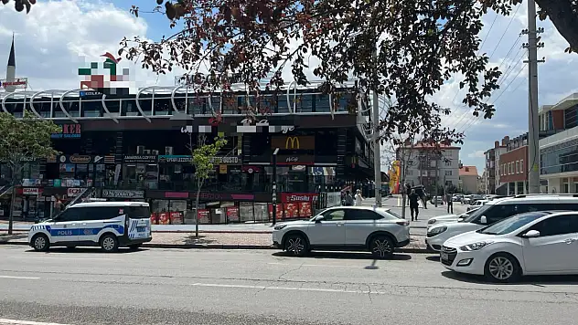 Konya'da kafeye silahlı saldırı!