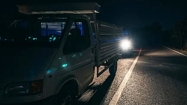 Konya'da kamyonet çalan hırsızların planı yarım kaldı